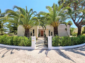 Villa Fati With Pool by Vacationy